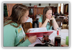 Mittagessen - Angie und Andrea