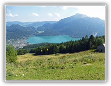 Zwölferhorn mit Blick auf Wolfgangsee