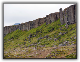 Island - Gerðuberg Basaltsäulen