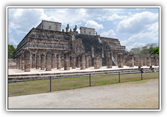 Chichén Itzá - Westkolonnade