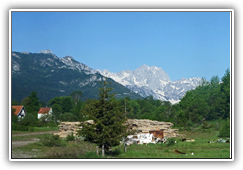 Montenegro - on the road