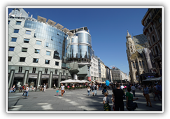Stephansplatz mit Haas-Haus
